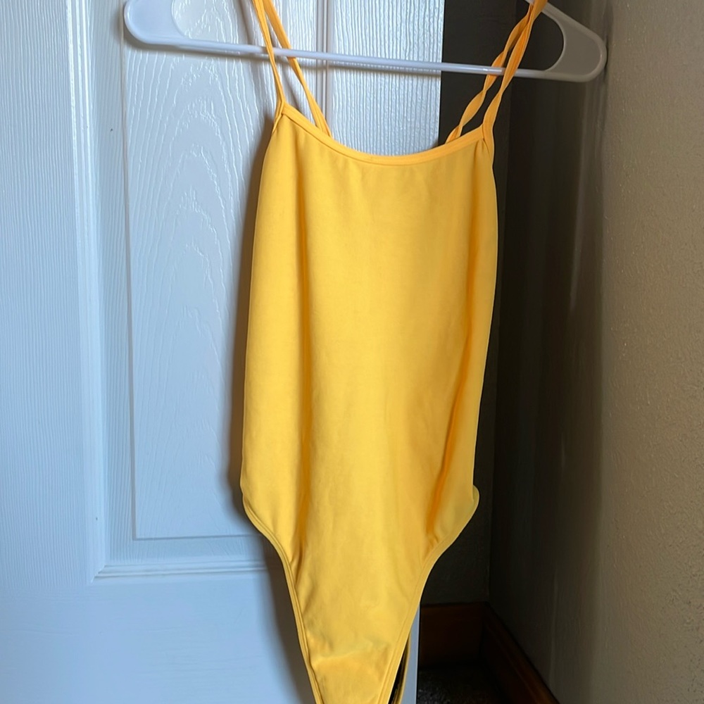 Jolyn size 32